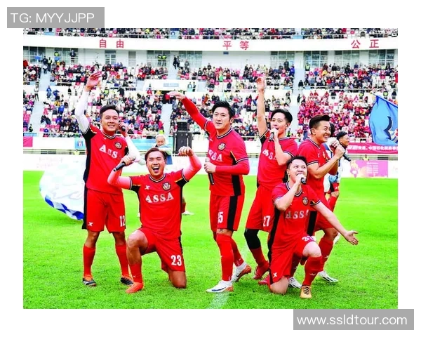 足球明星激情四射赛场发飙展现绝佳技艺引爆全场观众热情